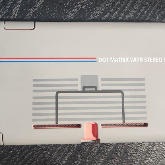 Nintendo Switch Lite - Picture 3 of 5